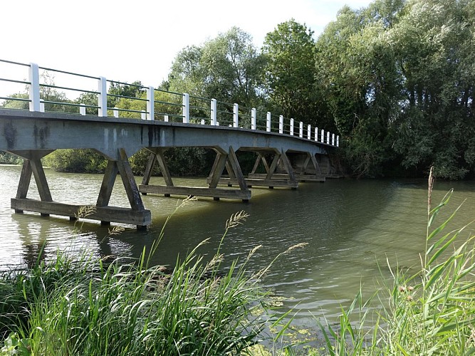 Pont des Combrands