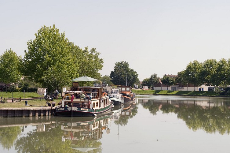 Decize et le port de plaisance