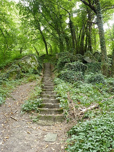 Les 100 marches de l'Aqueduc