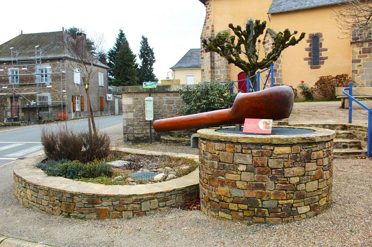 la Couade - Au tour de la Couade - Troche © J.Lautrete - Office de Tourisme Terres de Corrèze (2)