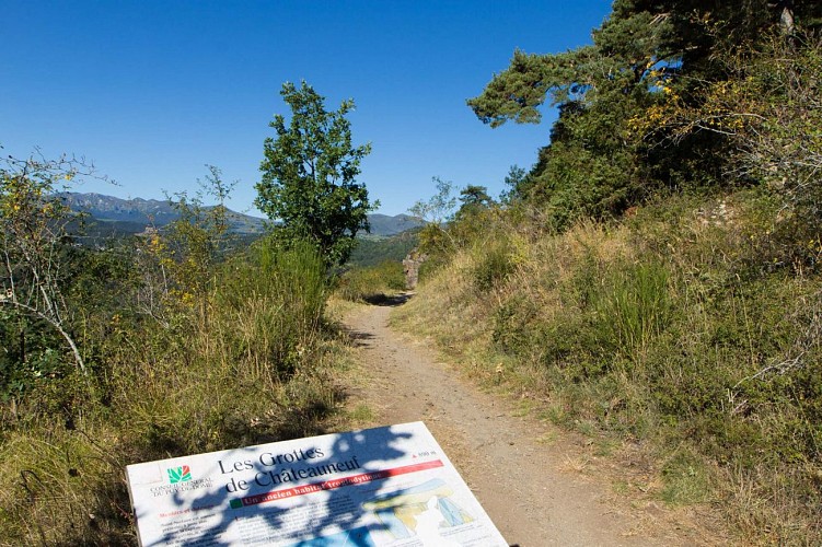 Les grottes de Châteauneuf_Saint-Nectaire