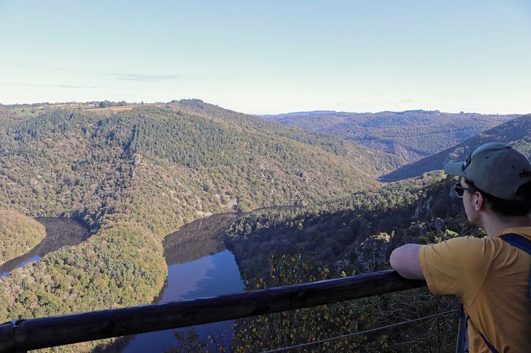La ronde du méandre au viaduc_Queuille
