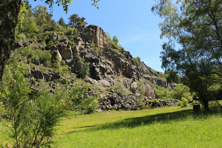 La Roche de Sauterre - Les balades de Léa et Tino