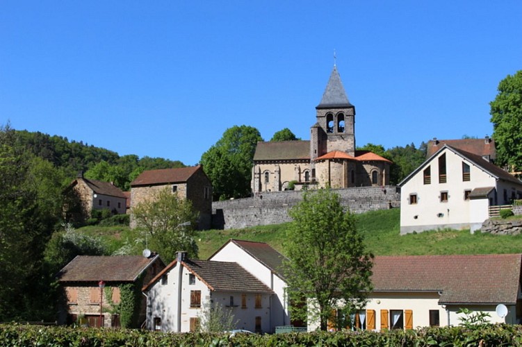 Montfermy la Sioule - Les balades de Léa et Tino