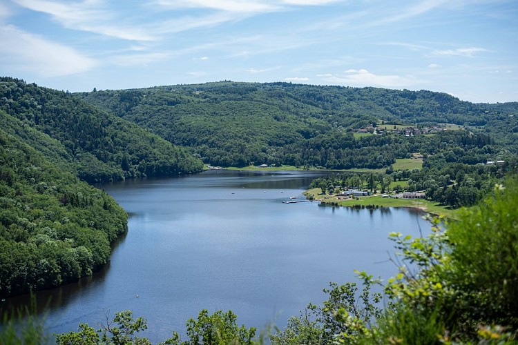 Le plan d'eau des Fades-Besserve - Les balades de Léa et Tino_Miremont