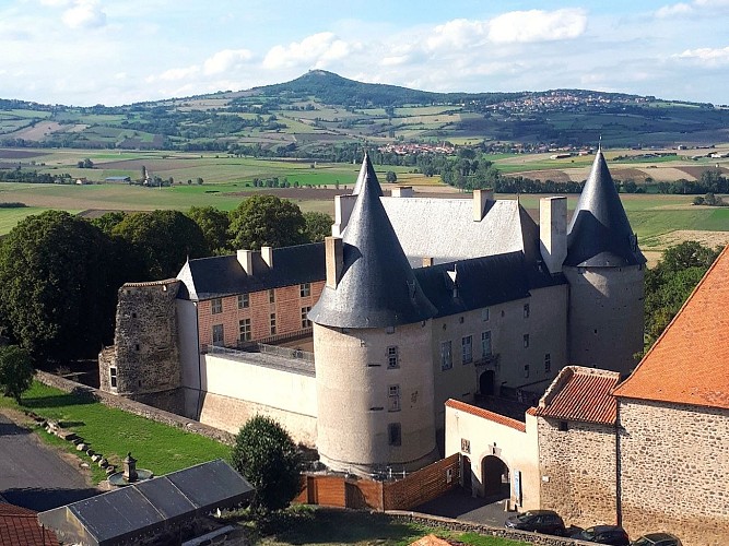 Villeneuve, Boudes, Chalus_Villeneuve