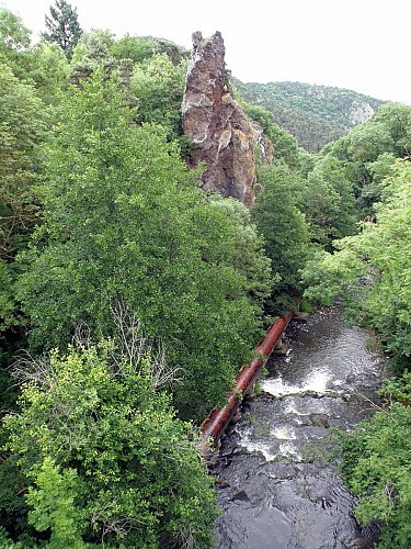 The Puy des Plattes and the Bourgeassou