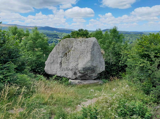 La Roche Branlante d’Orcival