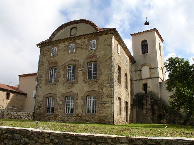 Église Saint Julien -La Chapelle-Usson