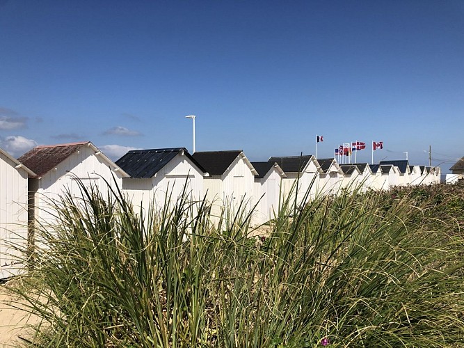 cabines-de-plage-blanches-bernieres-sur-mer-credit-mathilde-lelandais (6)