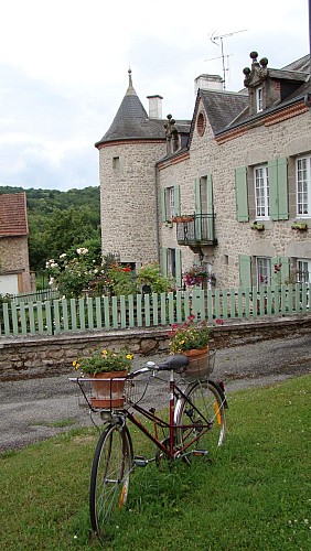 ST PARDOUX LES CARDS- Bati ancien- J. MARCEAU