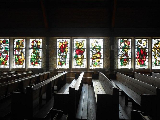 Sur le chemin du Moulin à la Chapelle-Enjuger