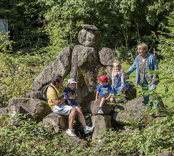 Le géant de la coulée de lave