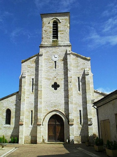 Eglise de Beaucaire et ses sarcophages mérovingiens