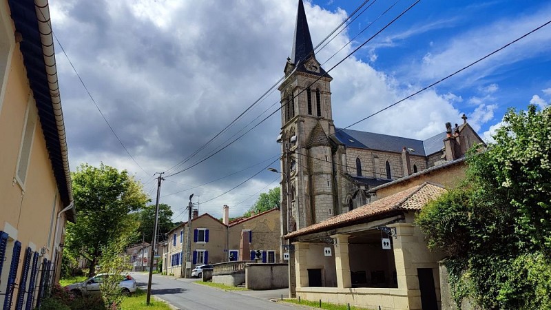 Eglise & Lavoir | Woinville Meuse