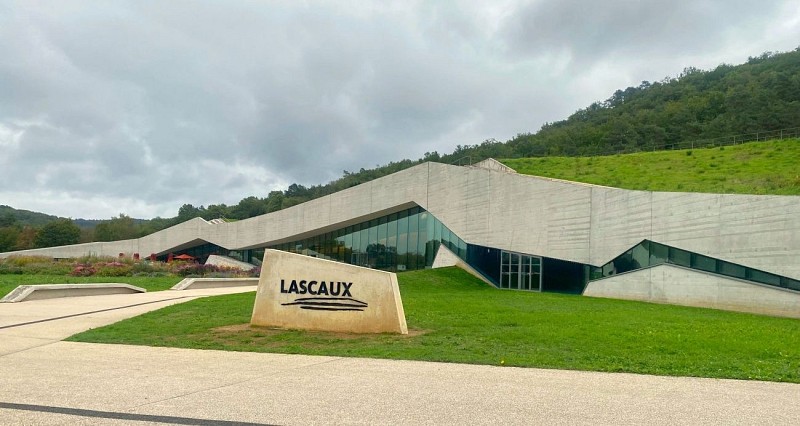 MONTIGNAC-Promenade de Lascaux-LASCAUX