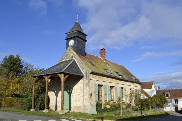  Sainte Geneviève et les hameaux de Cauvigny