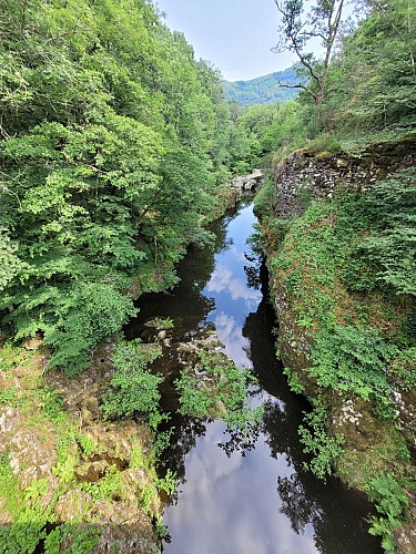 PR 13 - Entre Rhue et Couzans_Vebret