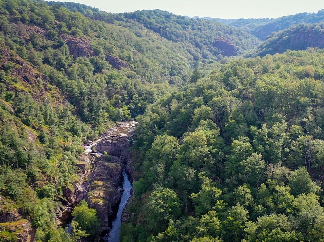 PR 13 - Entre Rhue et Couzans_Vebret