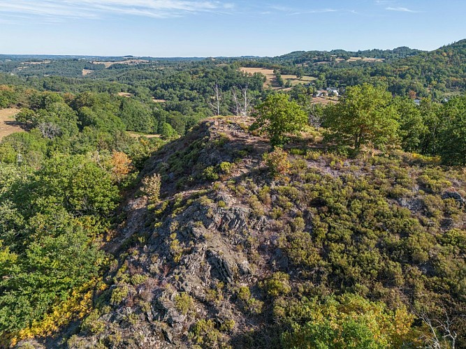 PR 15 - Le rocher d'Agayrou_Antignac