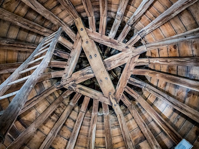 Circuit n°9 : Le Château de Val_Lanobre