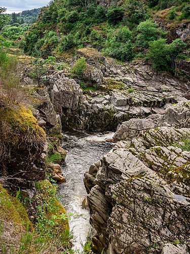 Balade à la découverte du saut de la Saule_Vebret