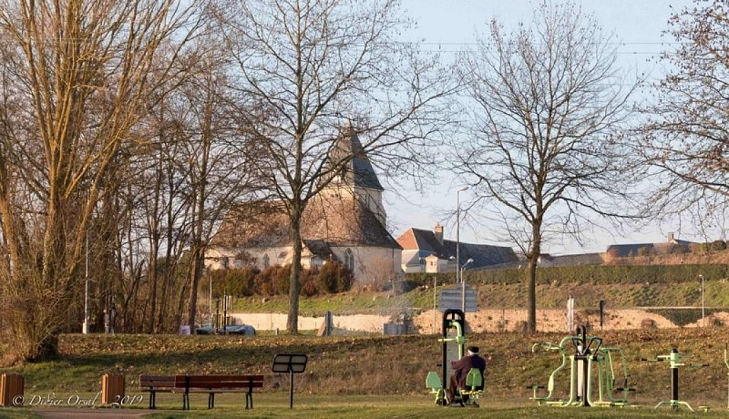 En longeant la Cloche