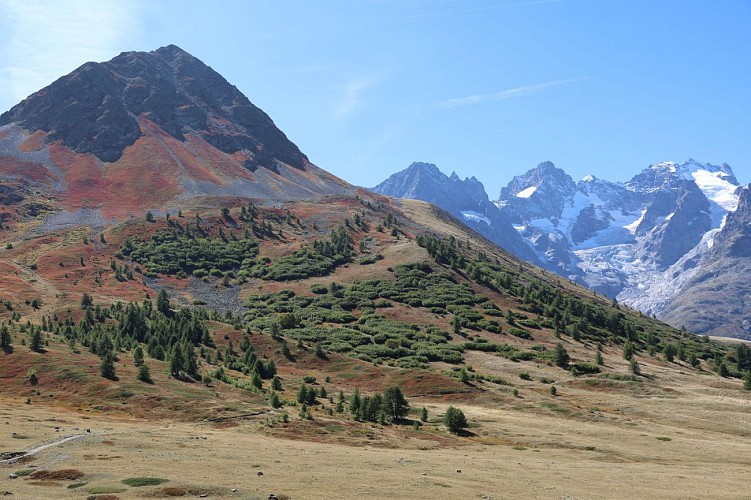 Col de Laurichard from Col du Lautaret_Villar-d'Arêne