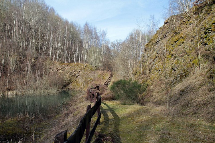 Panoramic view of the old quarries in Erqulinnes