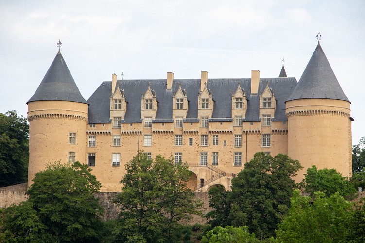 rochechouart_2019_Amel-ElMalah-Château (10)