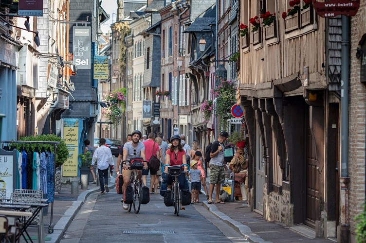 Honfleur_a_velo-David_Darrault___La_Seine_a_velo_2019-8028-1200px