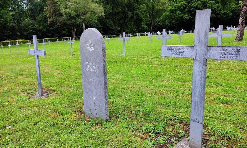 Tombes - cimetière allemand de Gobessart | Saint Mihiel