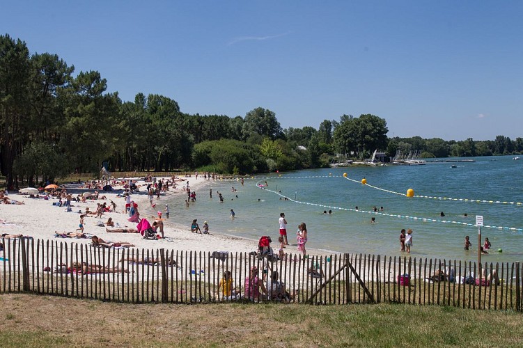 Plage de Bordeaux-Lac ©Thomas Sanson (1)