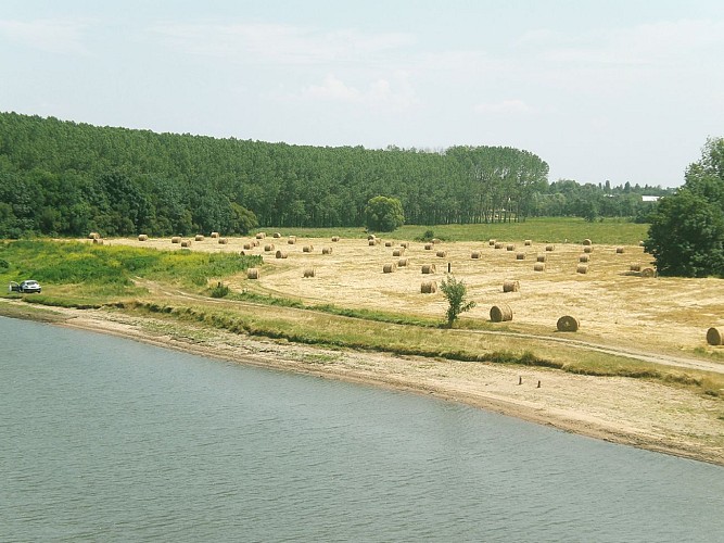 GR®35 La vallée du Loir à pied