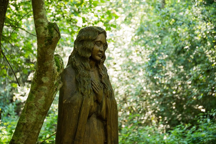 LASSAY, PAYS DE LANCELOT DU LAC