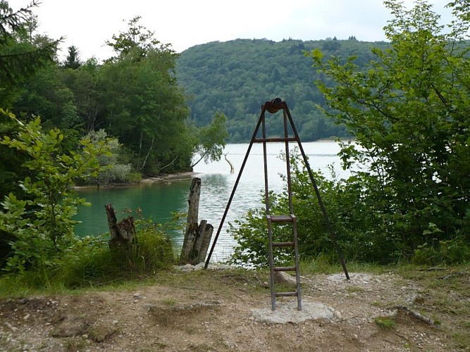 Les jumelles permettant d'apercevoir la sirène