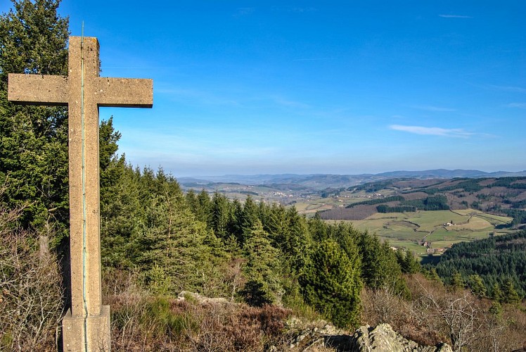 Aigueperse_Vue de la Grande Roche