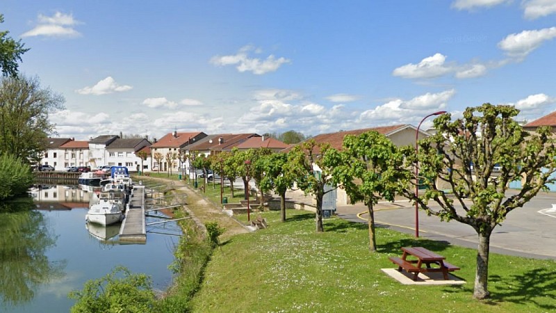 Port de Plaisance Stenay