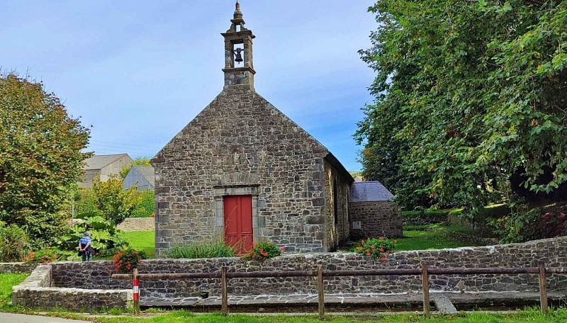 Chapelle - Fontaine & lavoir | Plougoulm