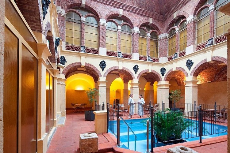 Chemin vers les thermes d'Amélie-les-bains