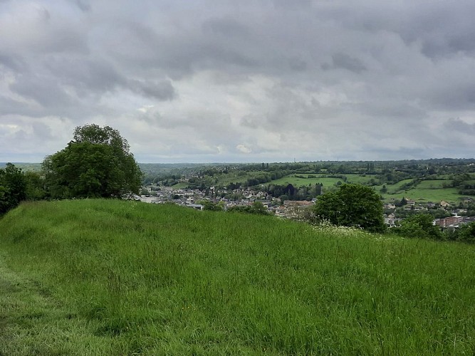 Rocques vue vallée de la Touques depuis rocques