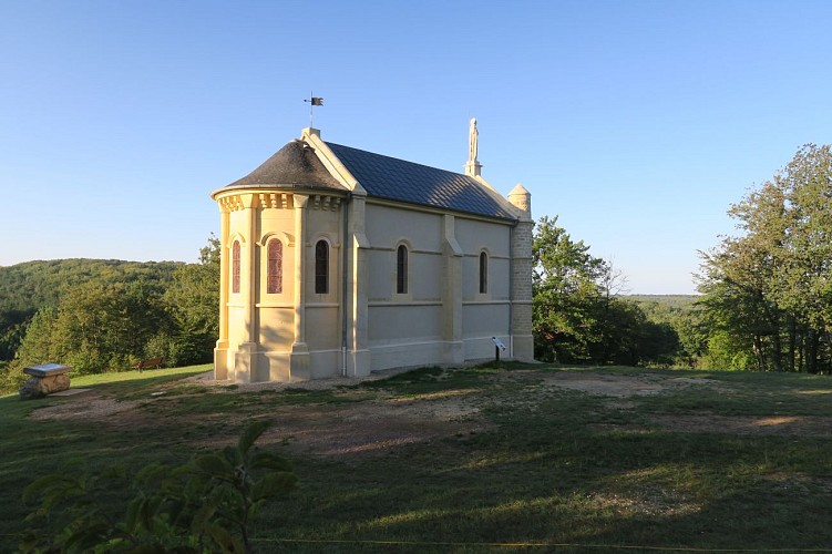 Menou - Chapelle de la tête ronde ©V Ravaud