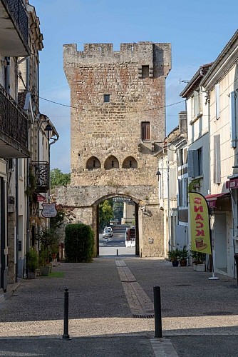 Porte de la Mer Cadillac