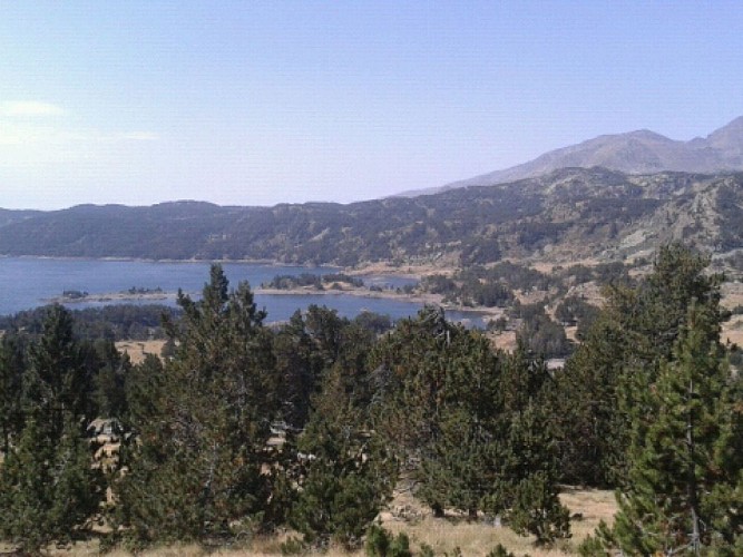 Vue sur le lac des Bouillouses