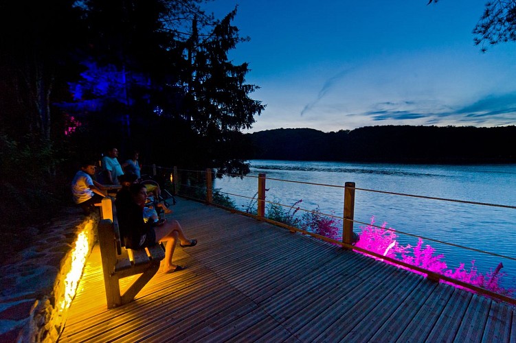 Sentier du Puech des Ouilhes_Lacapelle-Viescamp