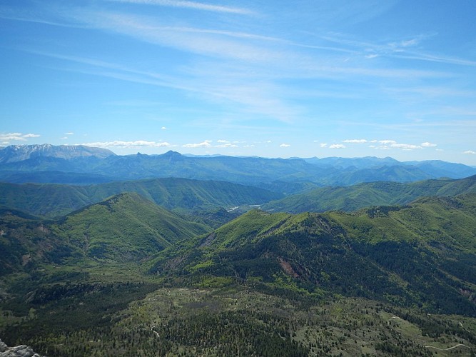 La crête de Géruen_Le Castellard-Melan