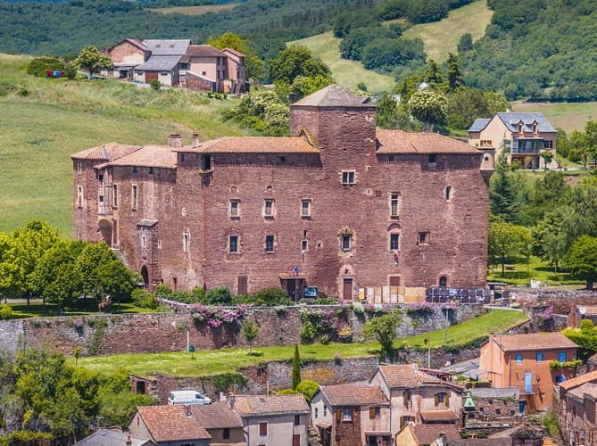 Chateau de Saint-Izaire