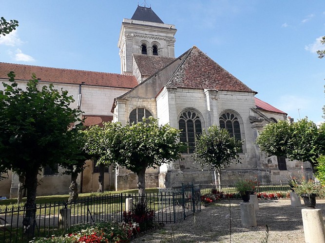 Eglise de Cravant