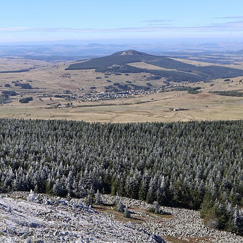 Les Estables depuis le Mont Mézenc