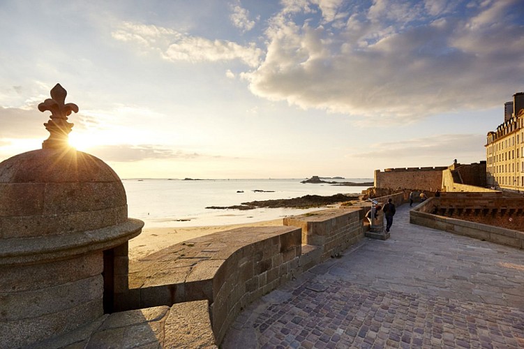 Les Remparts  - Saint-Malo ©aLamoureux